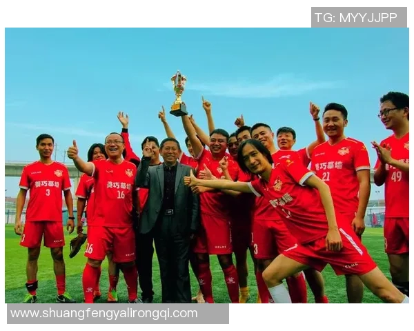 辽宁足球球星成长之路与辉煌时刻见证中国绿茵场激情岁月